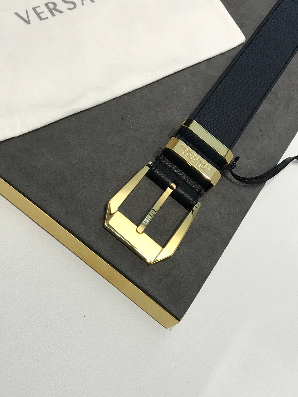 P1Q64V84 Popular  High quality belt With full package