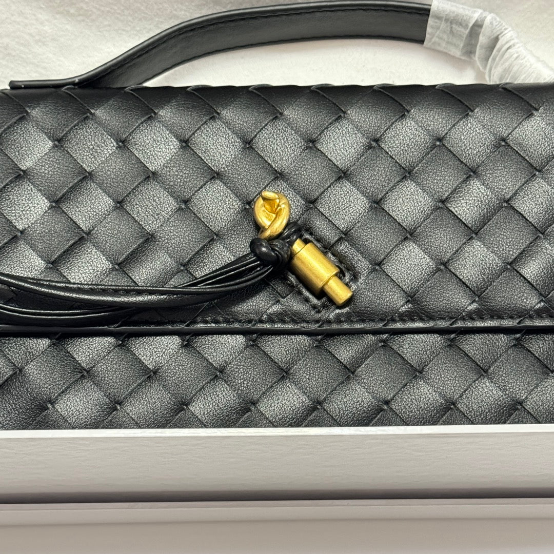B1X44A380 Popular  leather bag 