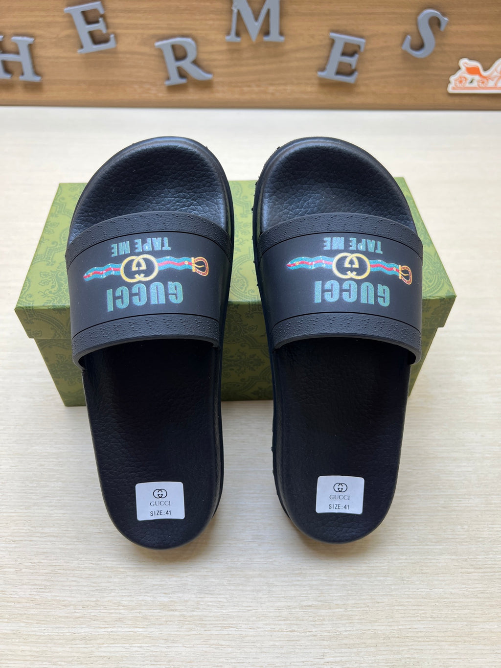Z5R66B28 Popular Slippers