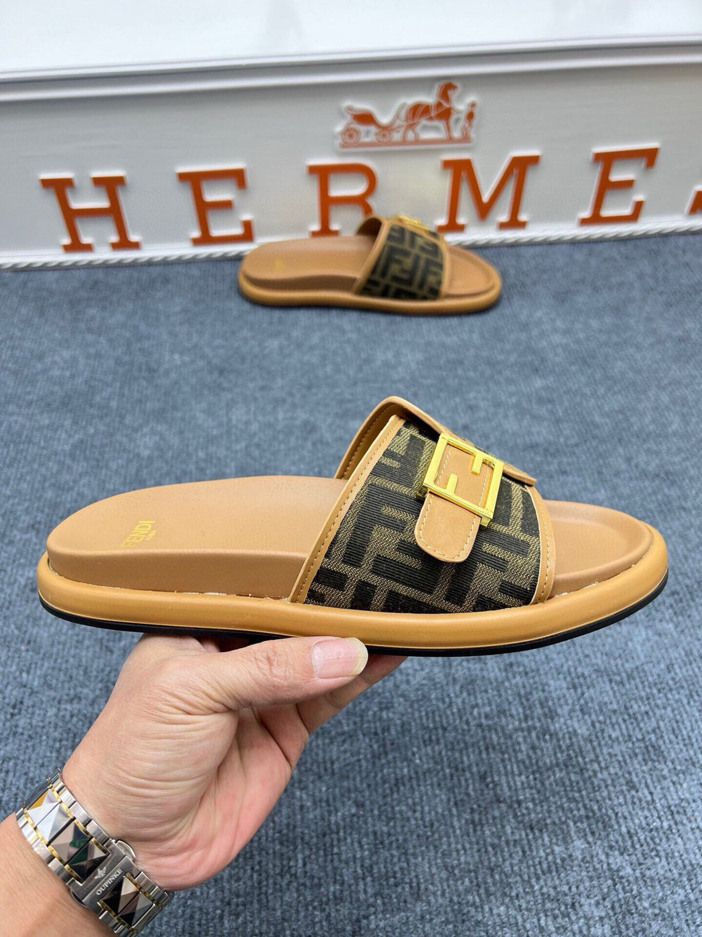 Z5ZF37 Popular slippers