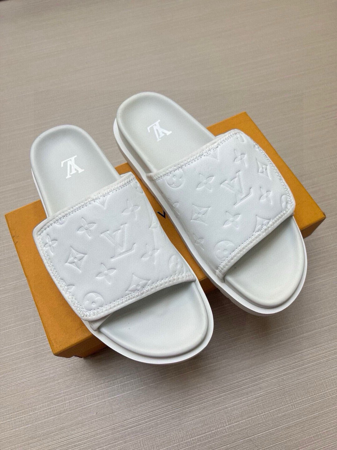 Z5QE5 Popular Slippers