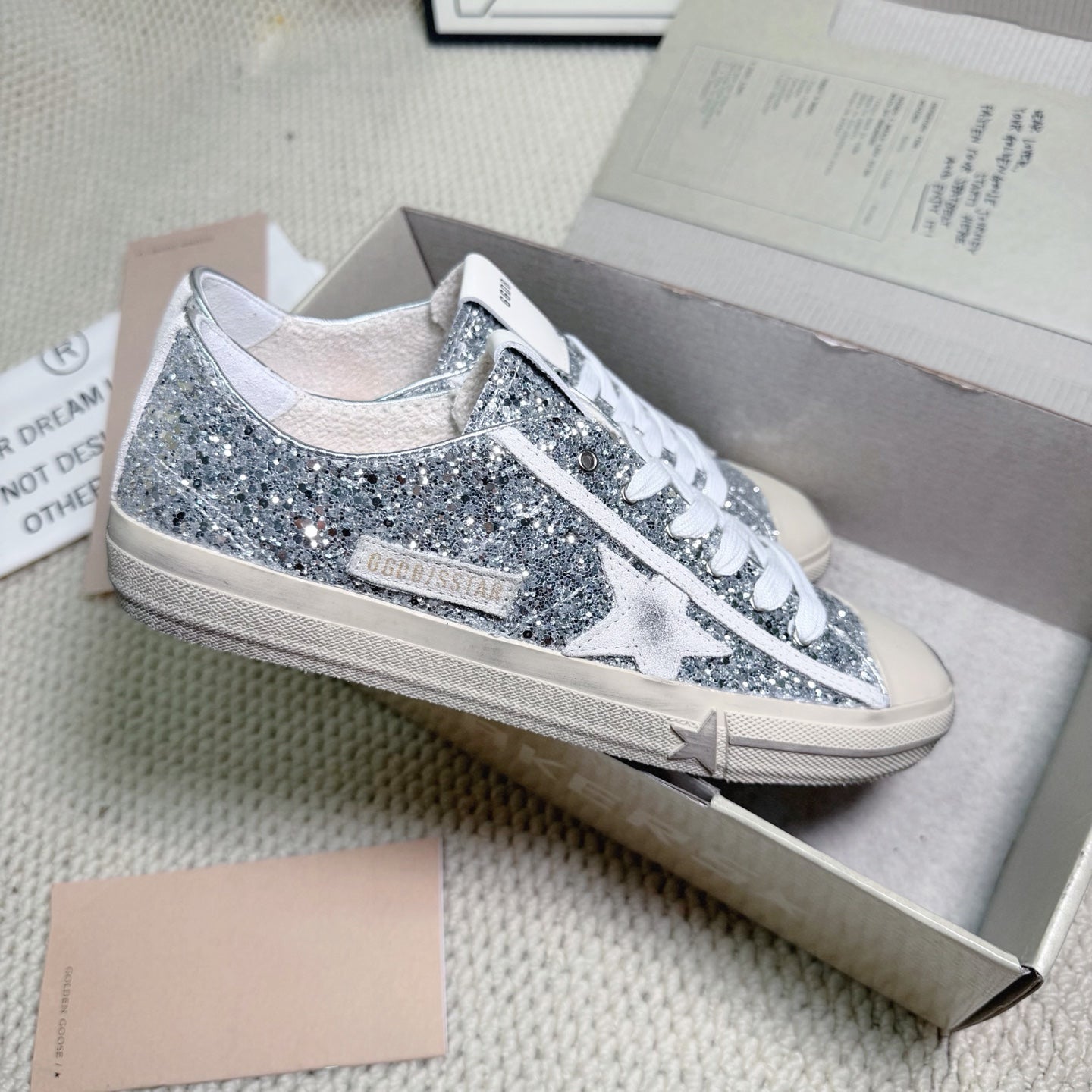 Z2R66GE4 Popular high-quality shoes