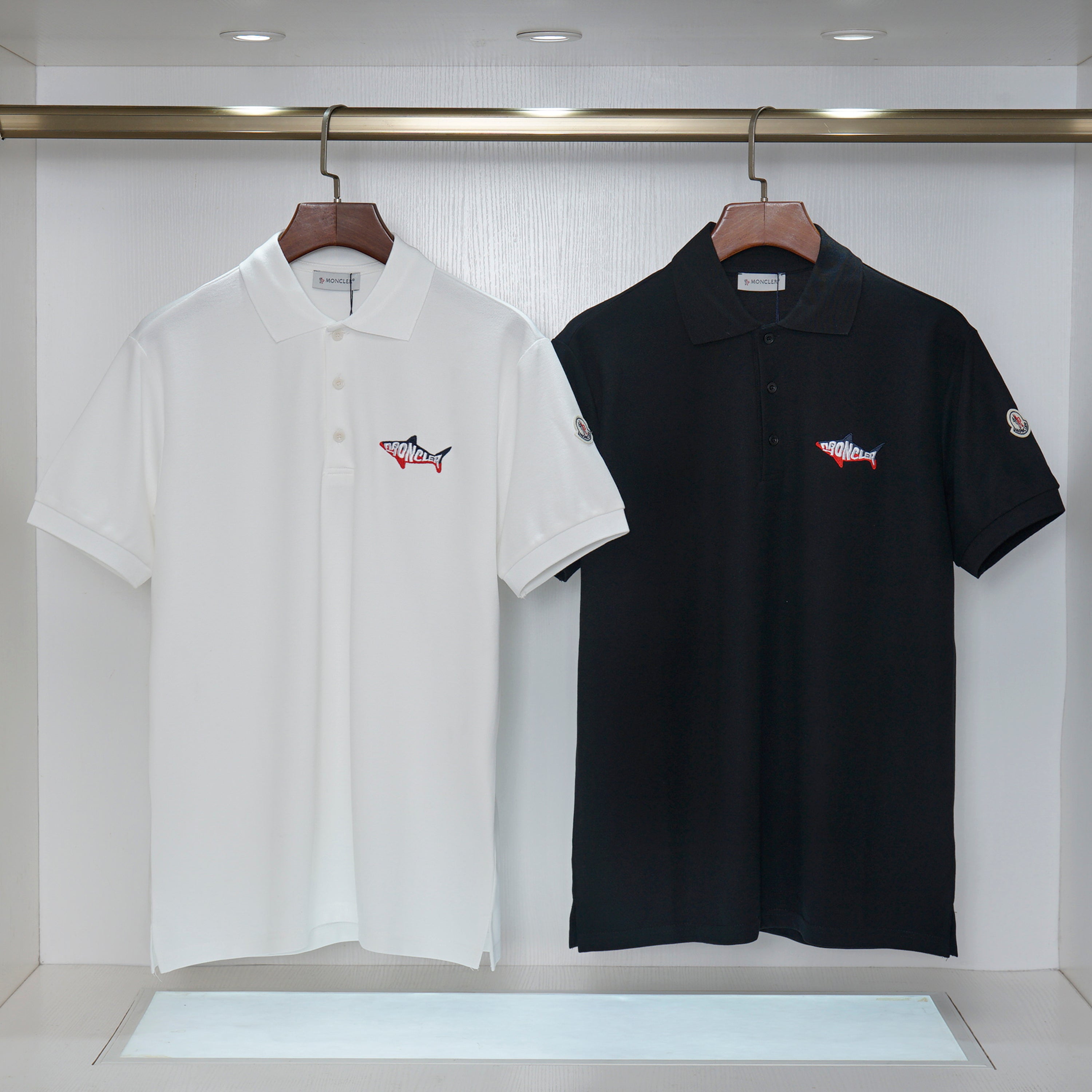 U1P36A63 Popular T-shirts