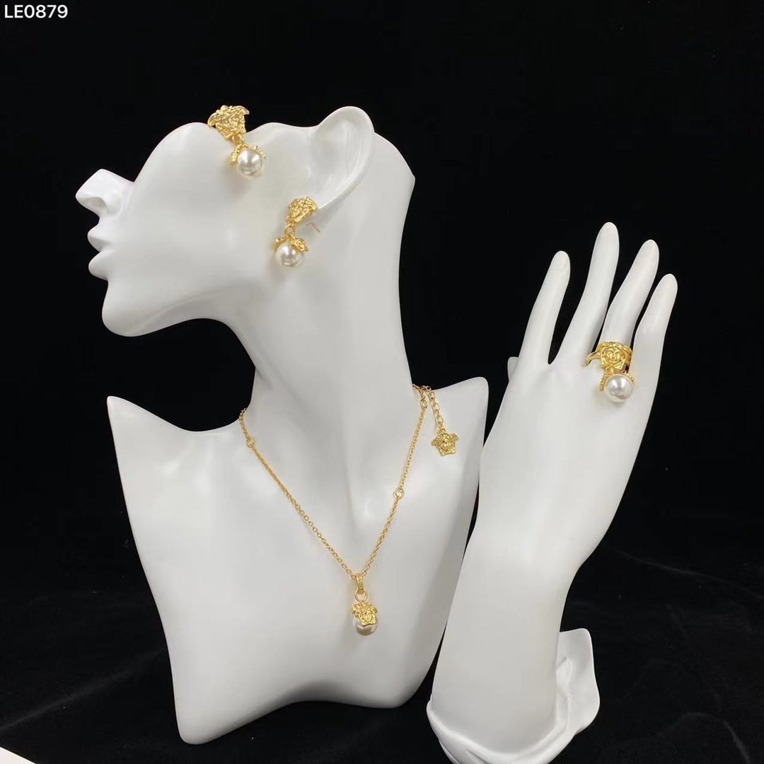 X1R75V60X Popular  Necklaces . Earrings.Rings
