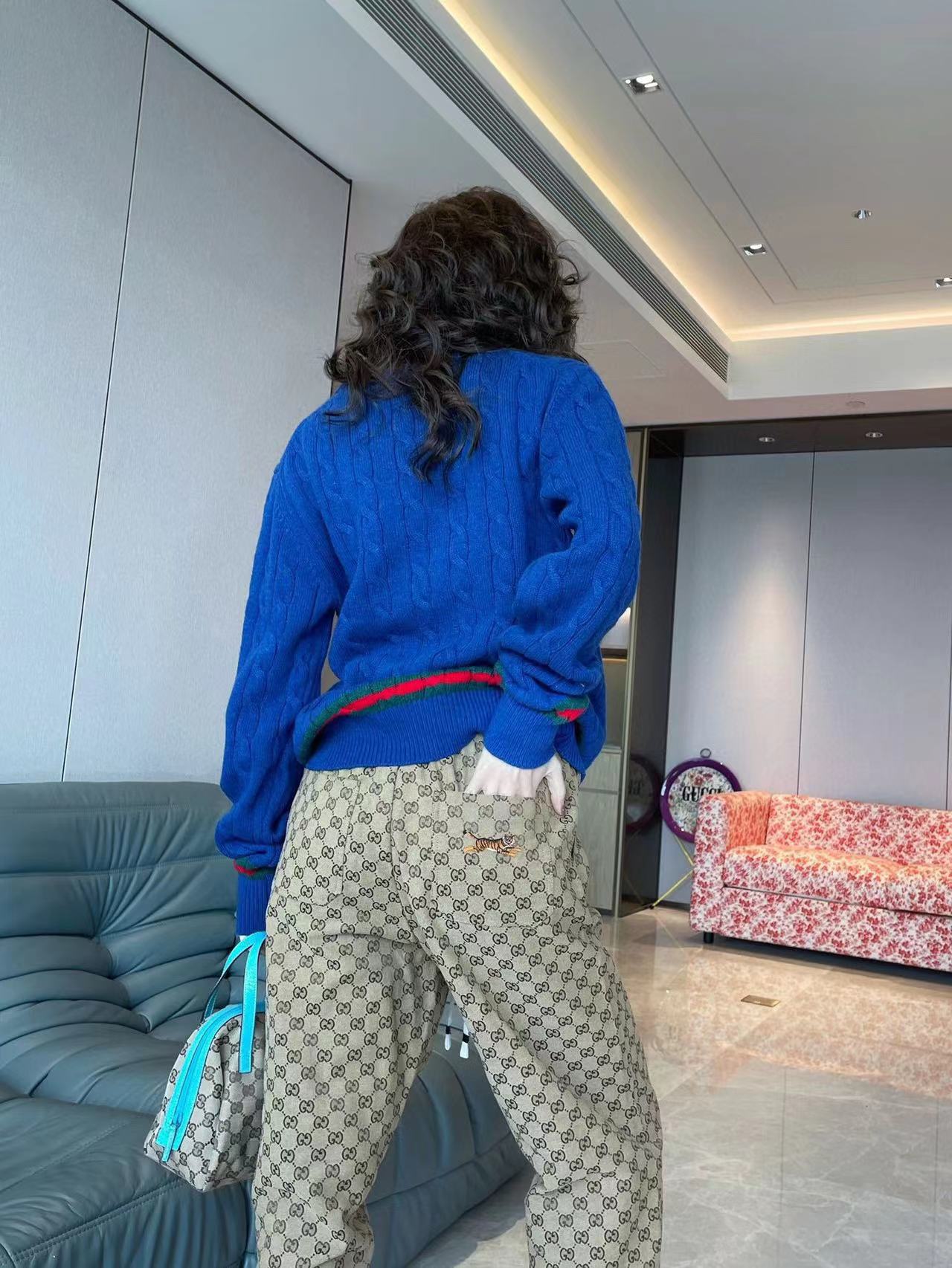 U1W35B13  Popular Pants