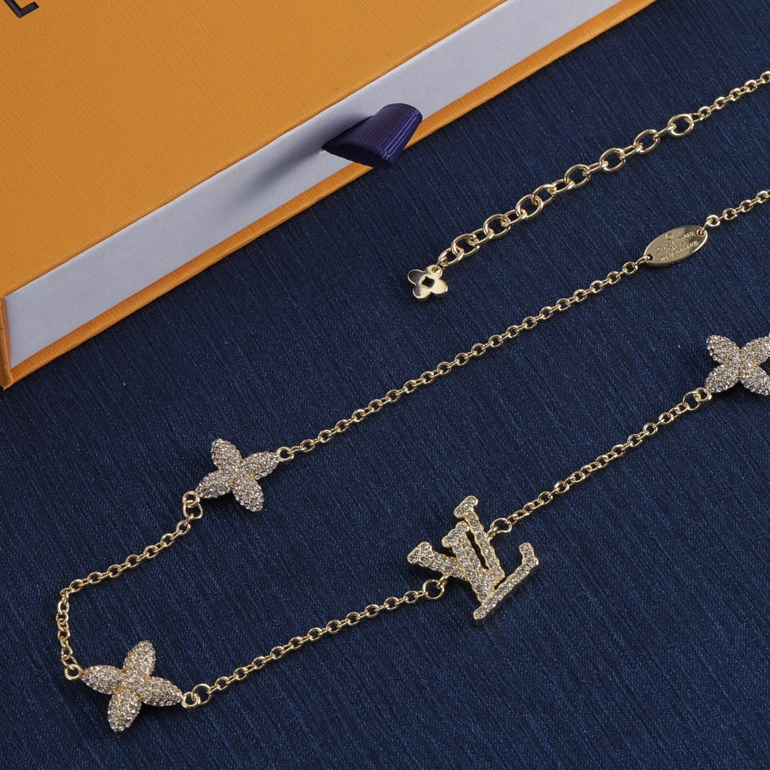 X1X34E606X  Popular   Necklaces