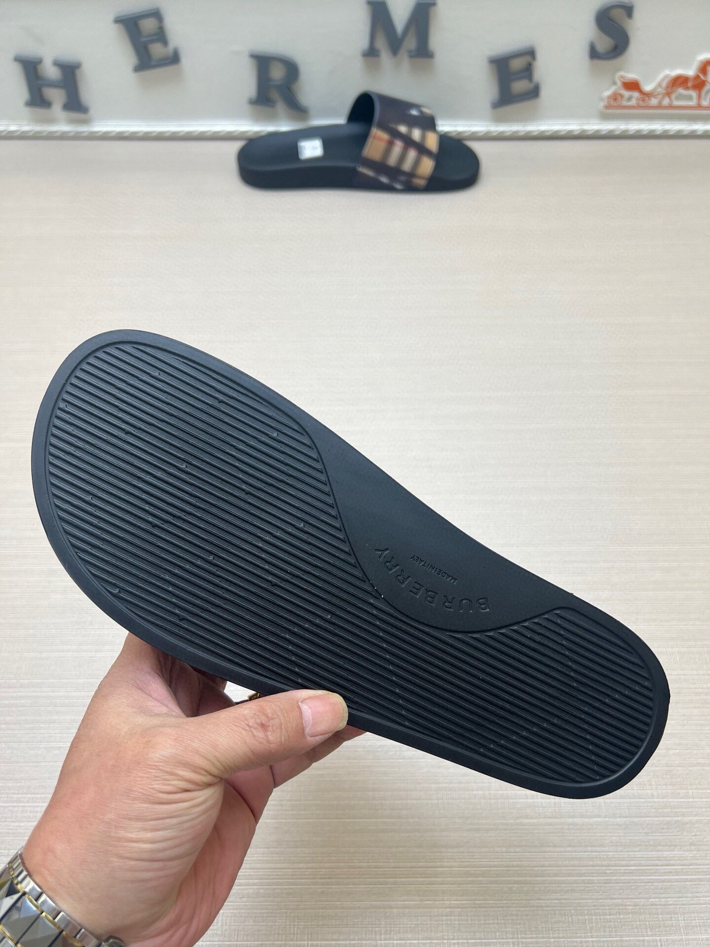 Z5Z35R251 Popular Slippers