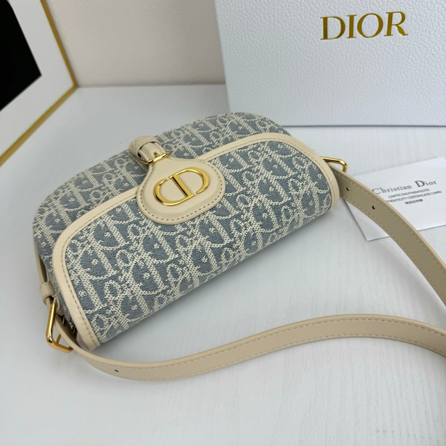 B1N185D1 Popular  Purse bag