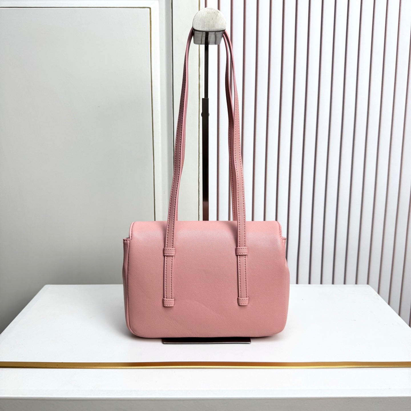 B1X46C2 Popular leather bag