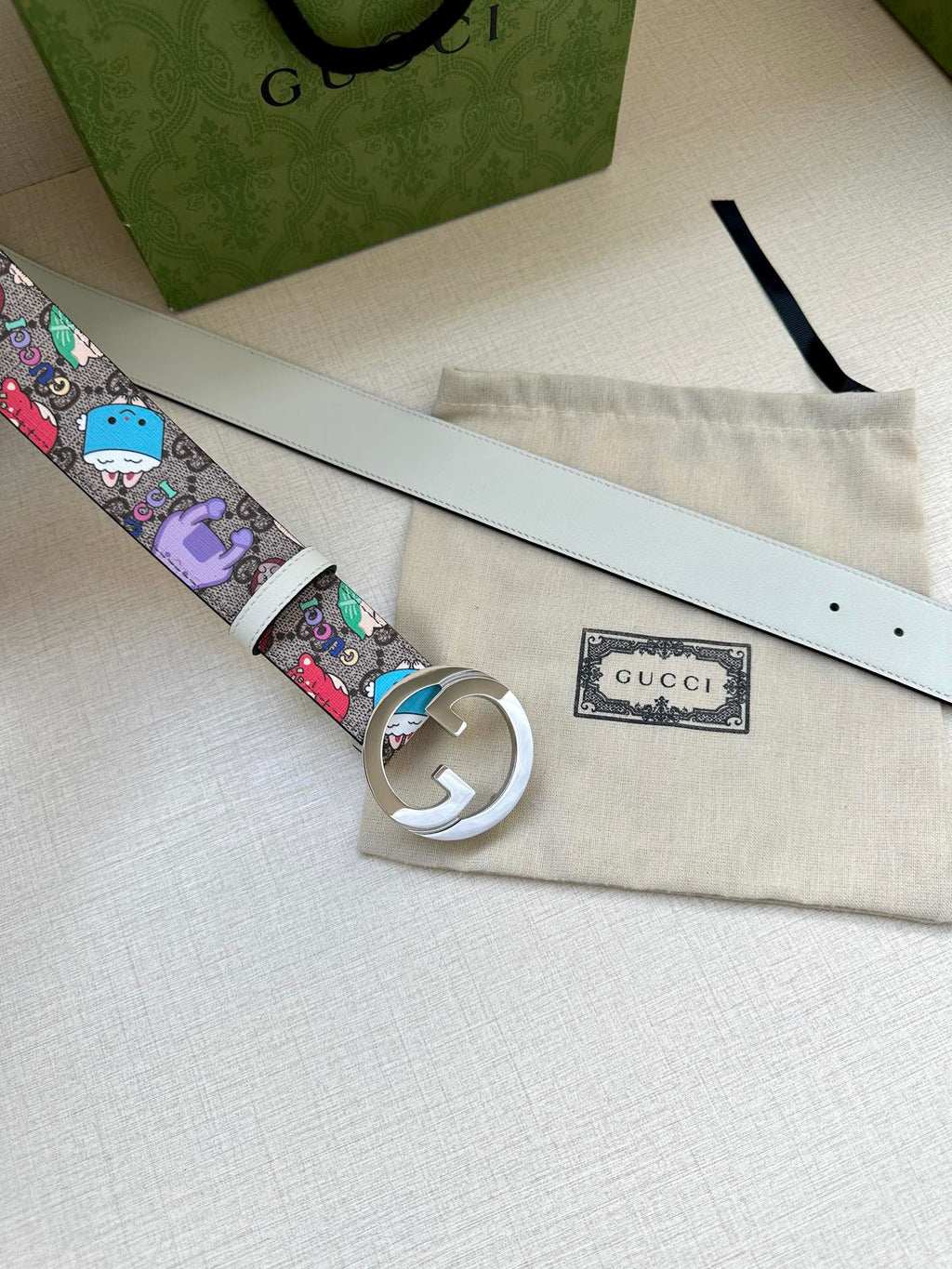 P1R55B208 Popular High quality belt With full package