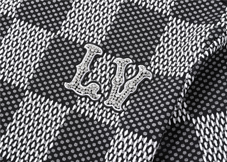 U1W25E48  Popular T-shirts