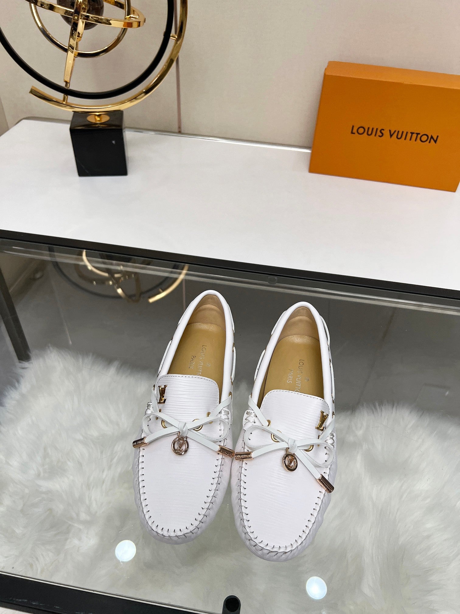 Z2Q95E16 Popular high-quality leather shoes