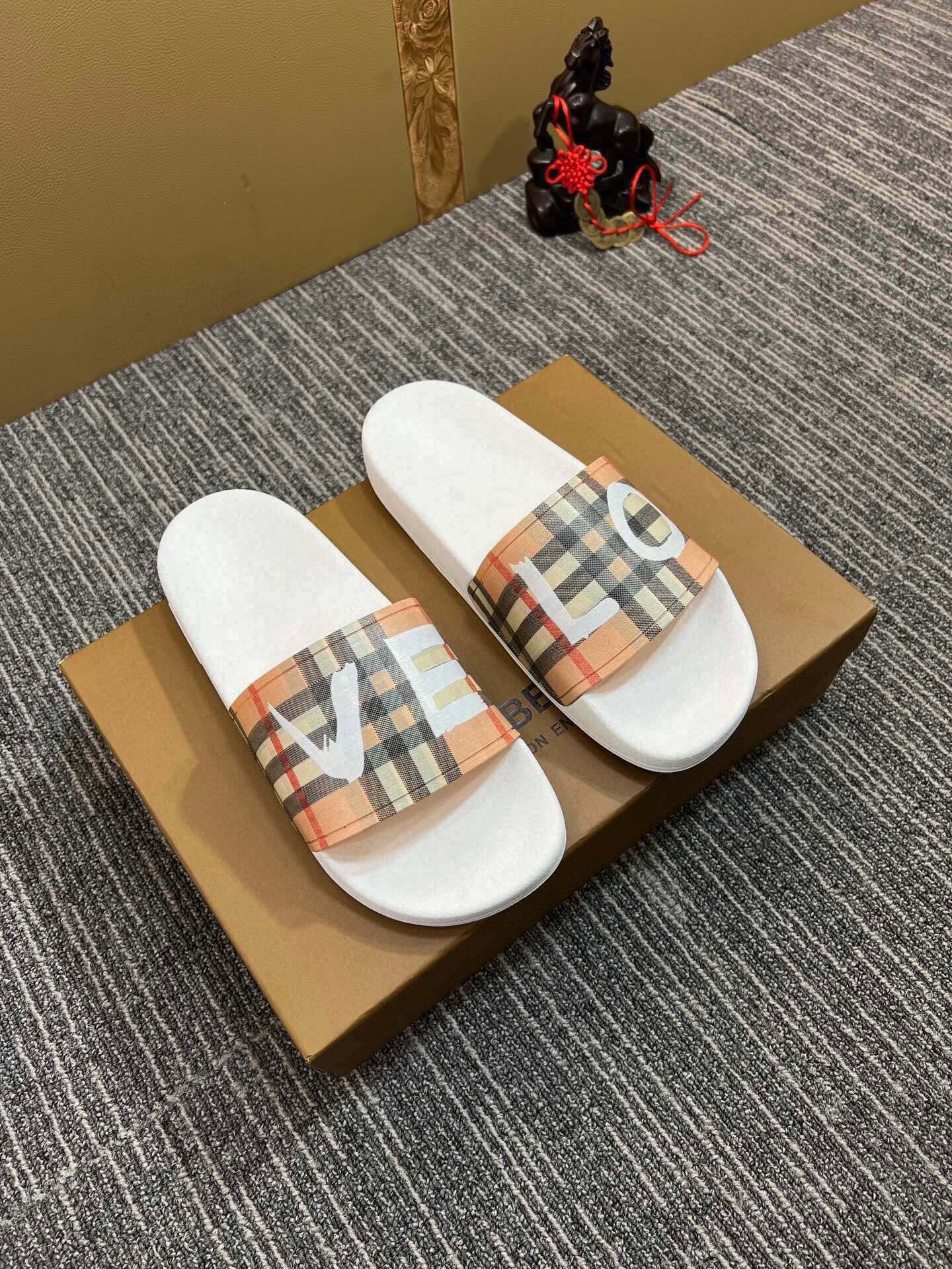 Z5Z35R260 Popular Slippers