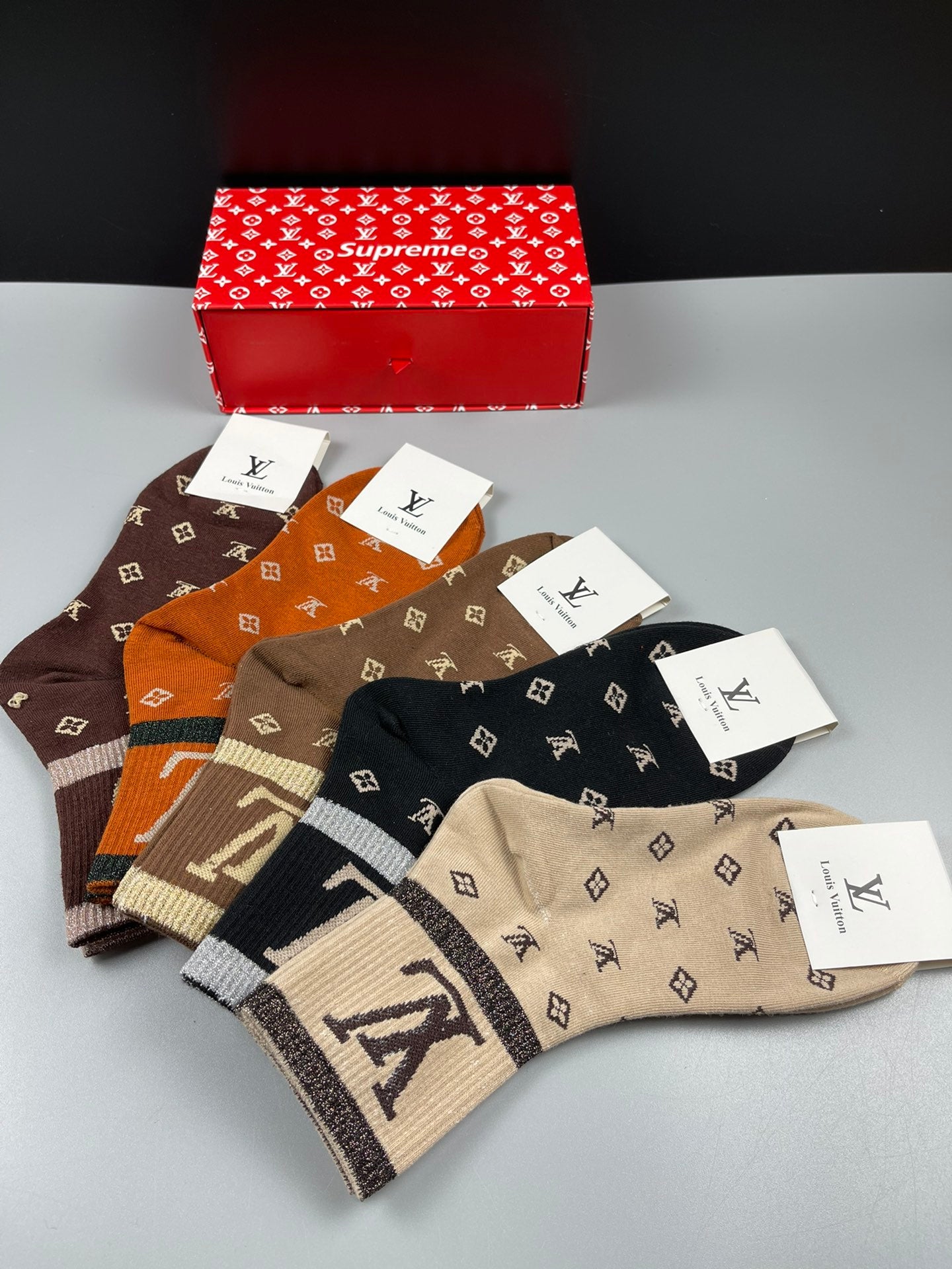 S1Q35E10 Popular socks(5 pairs )