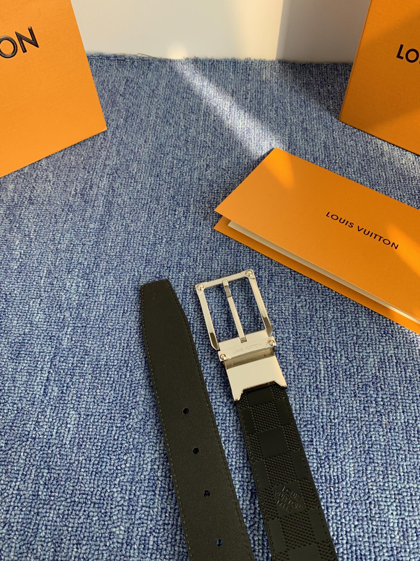 P1P36E12 Popular High quality belt With full package
