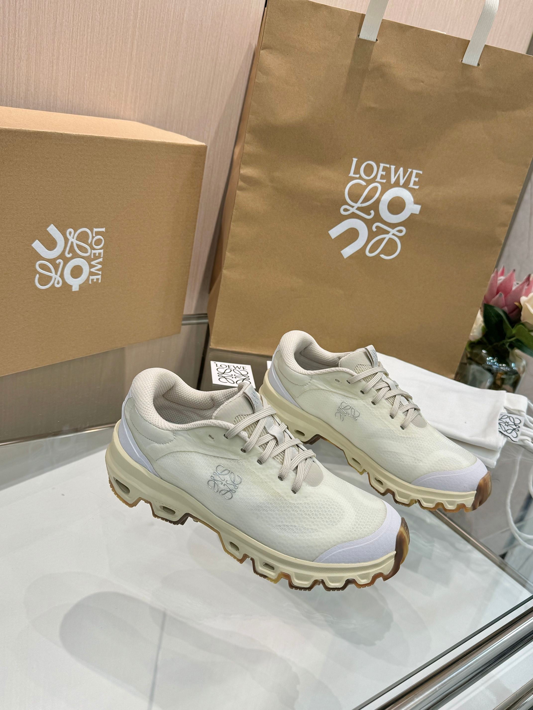 Z1Q95C19  Popular  shoes