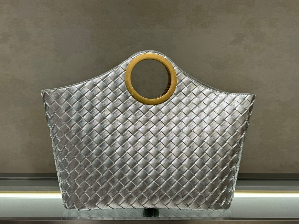 B1X104A70 Popular   High quality leather bag