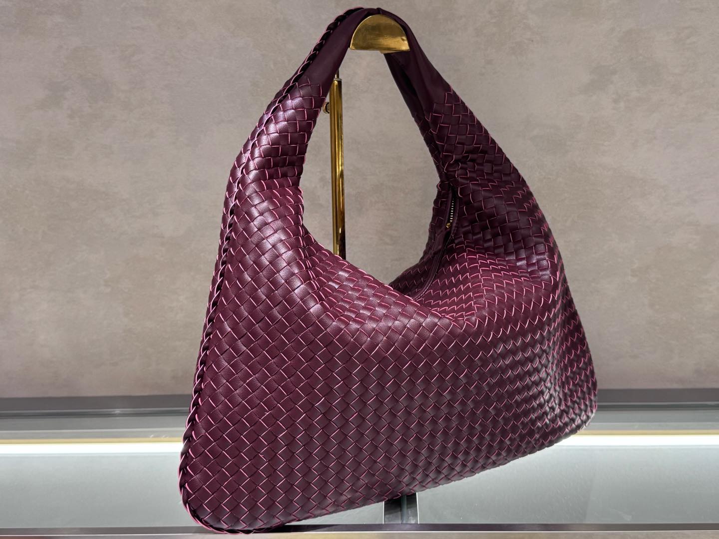 B1W35A116 Popular leather bag