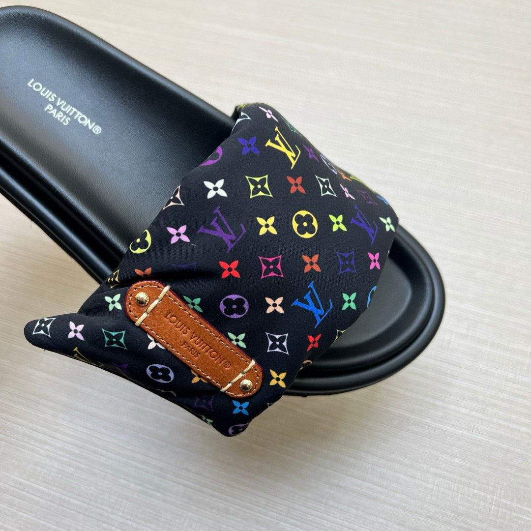 Z5QE6  Popular Slippers