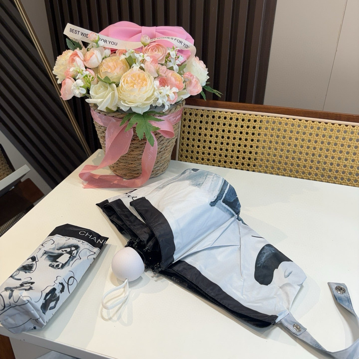 J1R85C80 Popular UV resistant umbrella