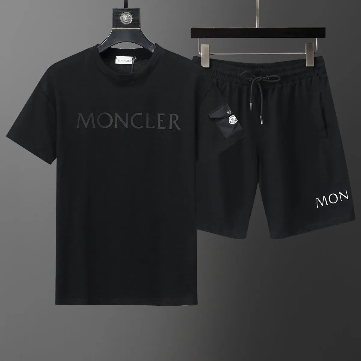 U1R135A122  Popular shirt and shorts set