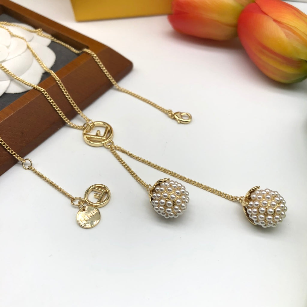 X1Q85F394X Popular Necklaces