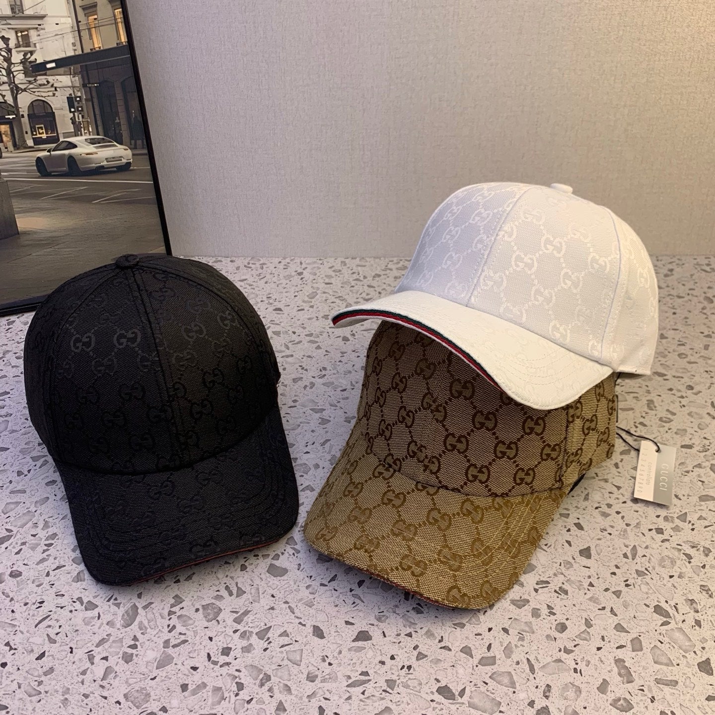M1R76B6 Popular hats