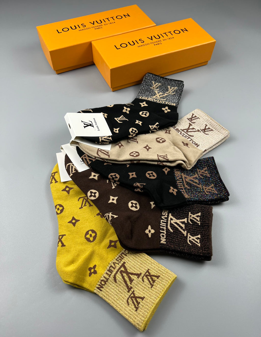 S1Q35E9 Popular socks(5 pairs )