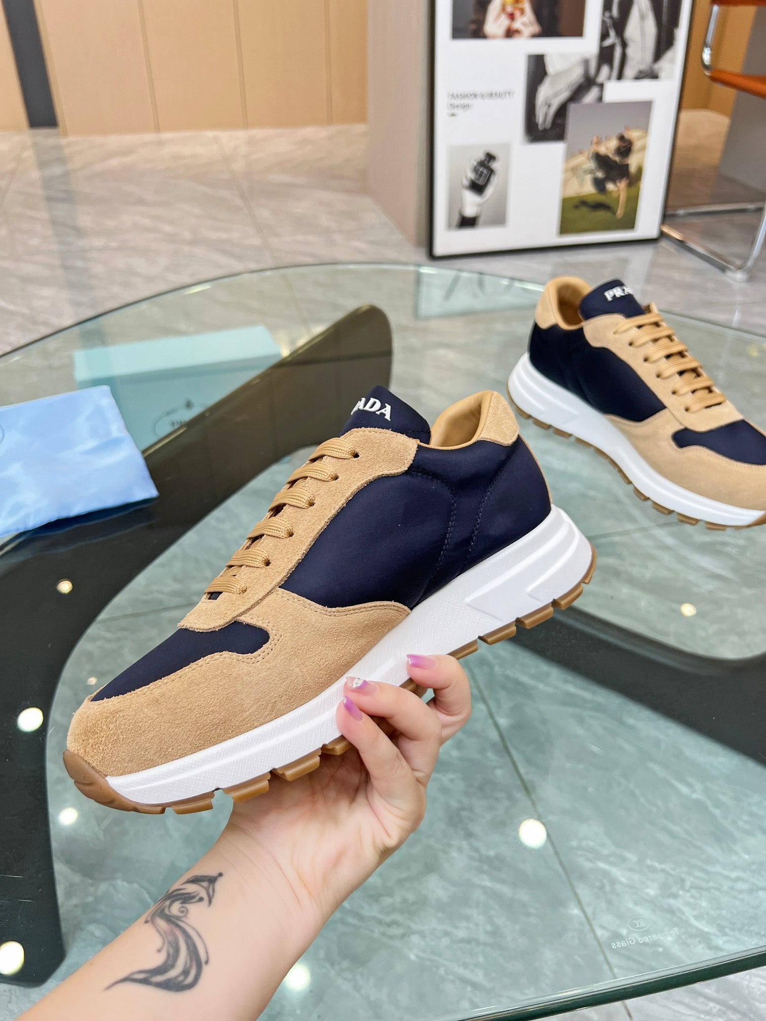 Z2LPD5  Popular high-quality shoes