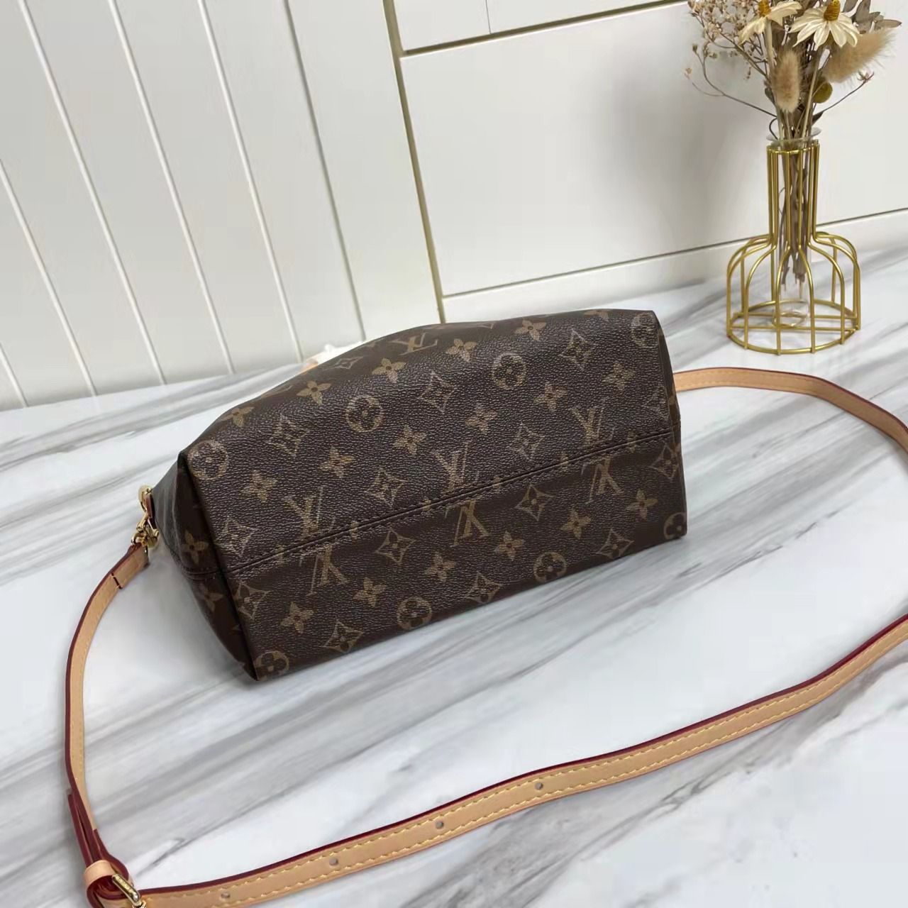B12E102E1 Popular  leather bag 