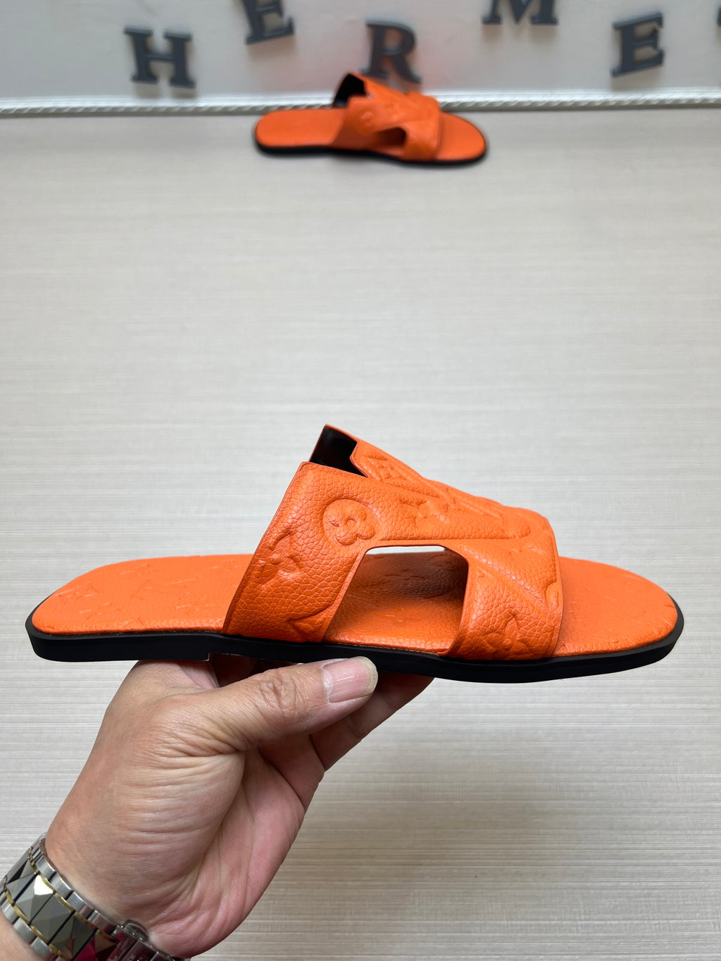 Z5ZE34 Popular slippers