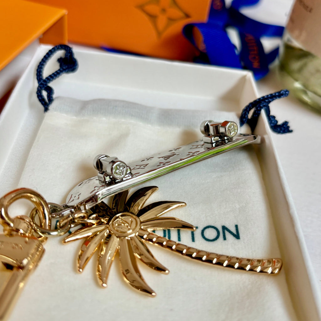 A1Q95E11 Popular bag 's charms accessories