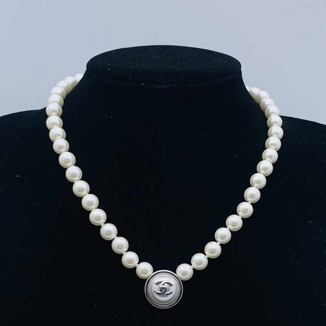 X1Z84C8X  Popular    Necklaces