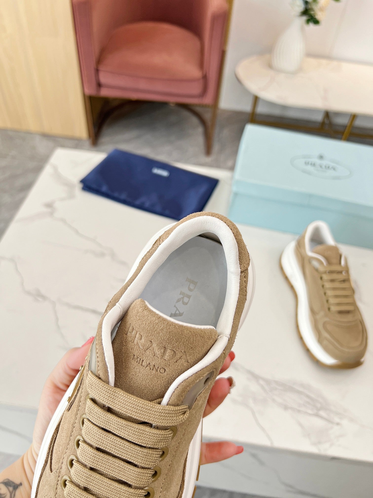 Z2Z85PD43  Popular high quality shoes