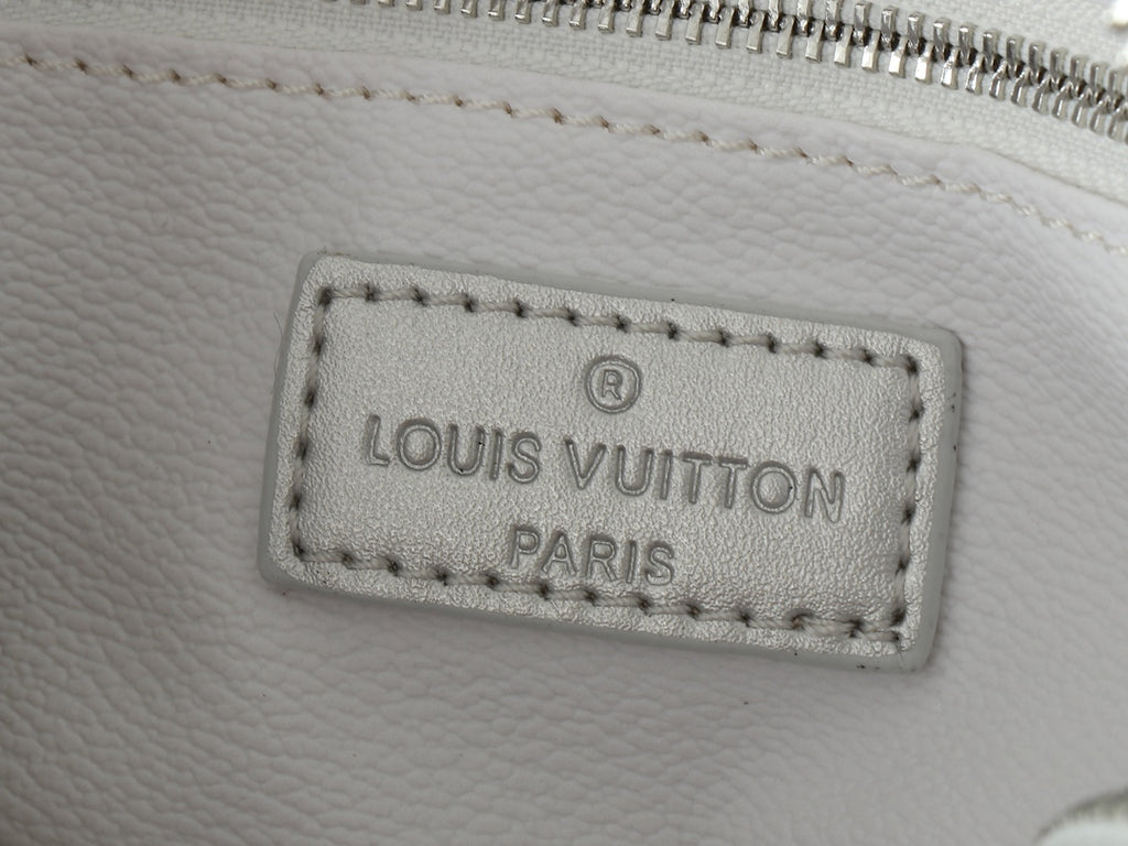 B1X104E61 Popular    leather bag