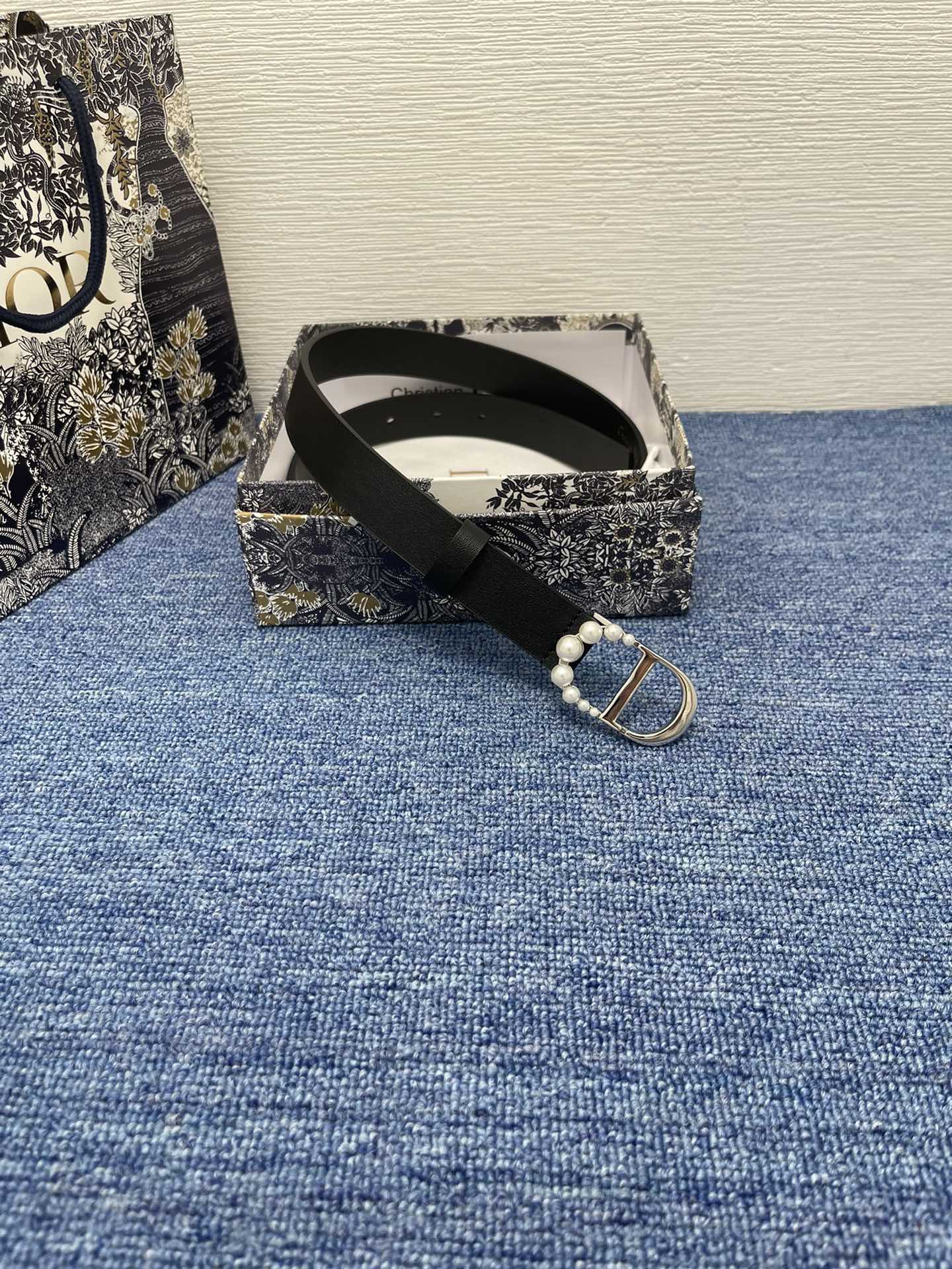 P1R55D199 Popular   High quality belt With full package