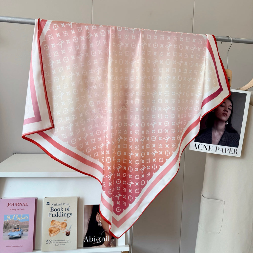 W1Z35E211 Popular Silk Scarve