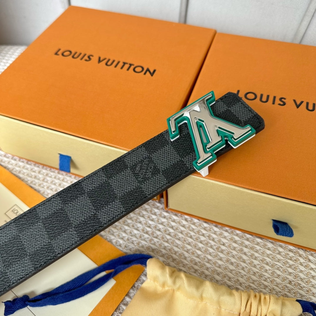 P1Q64E56 Popular   High quality belt With full package