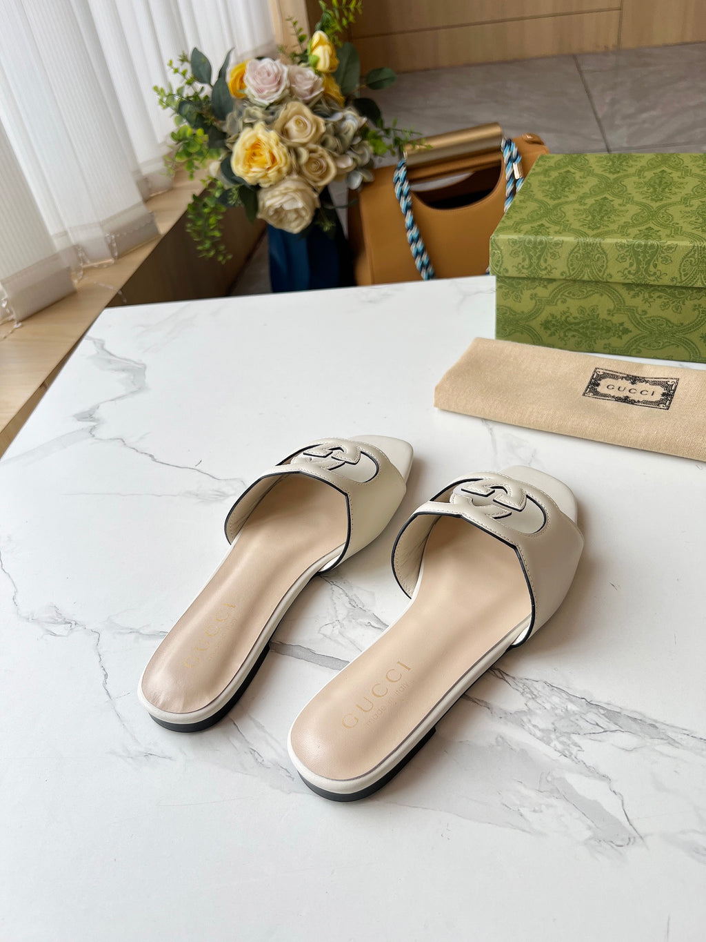 Z2X56B30 Popular high-quality leather Shoes