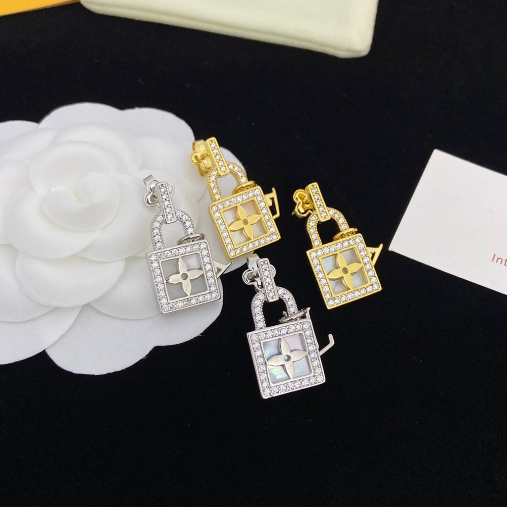 X1Z95E59E Popular Earrings