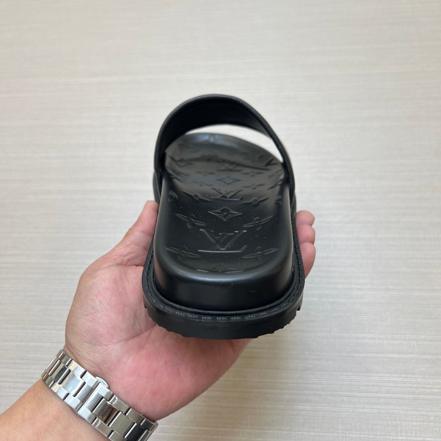 Z5Z35E304 Popular Slippers
