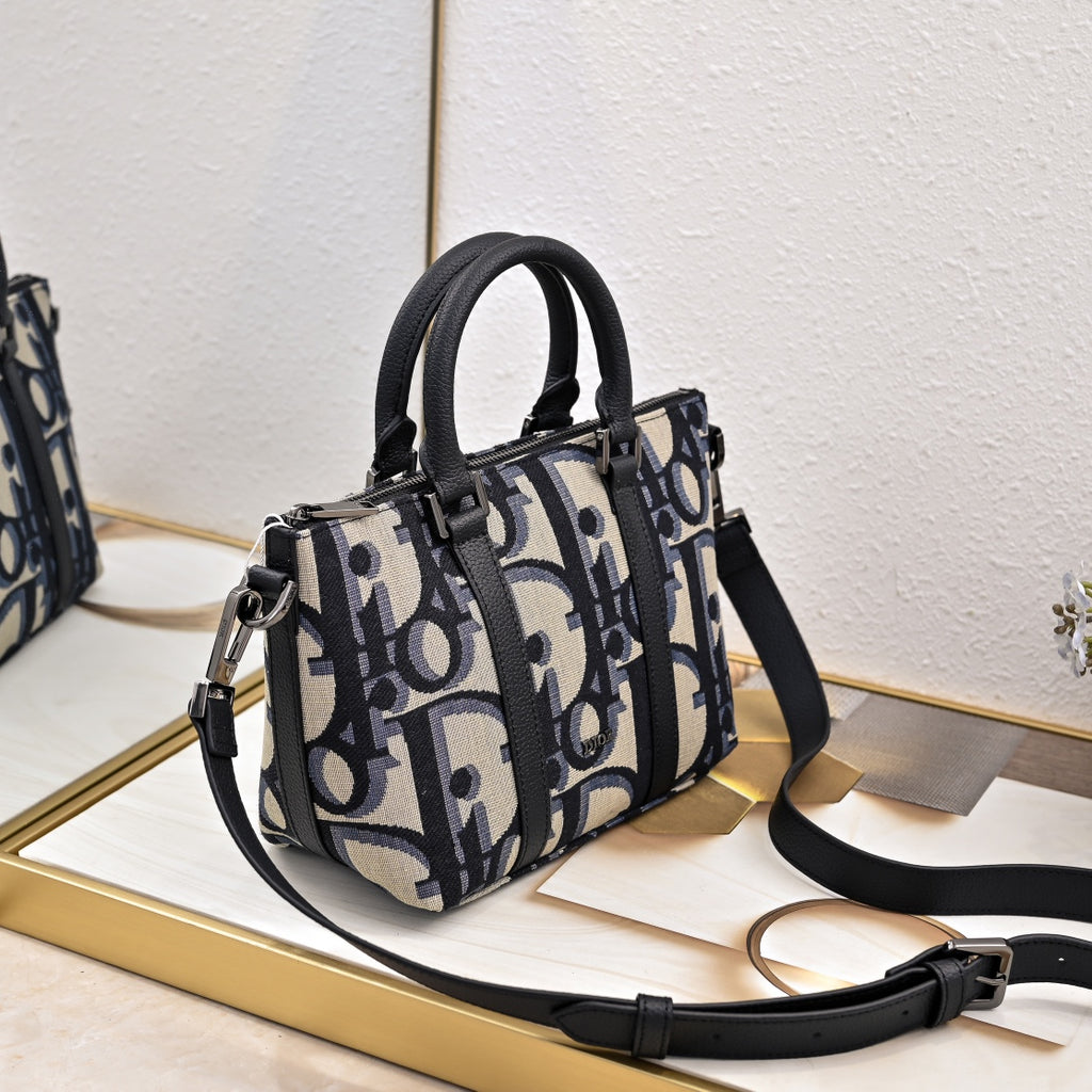 B1X104D65 Popular  bag
