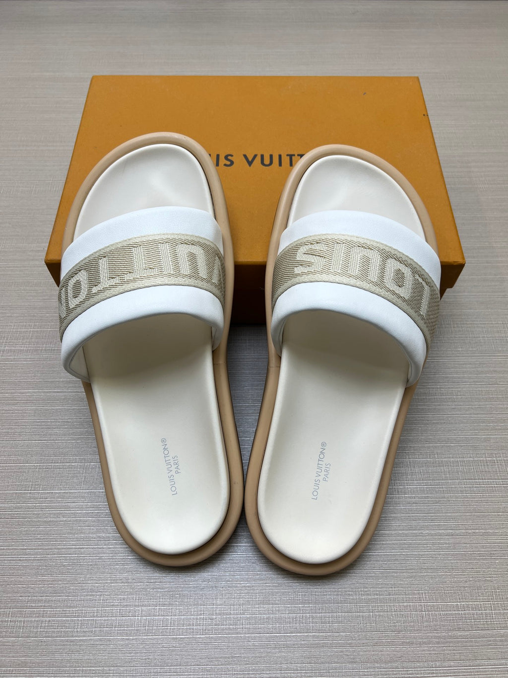Z5Z35E298 Popular Slippers