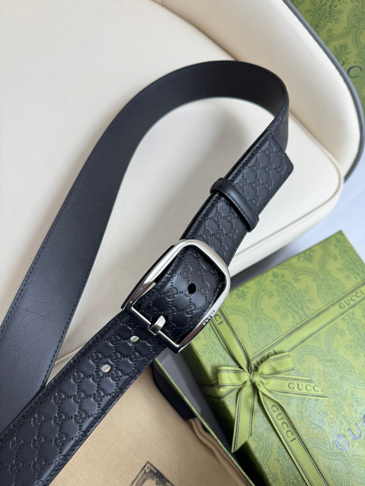 P1Q115B16 Popular High quality belt With full package