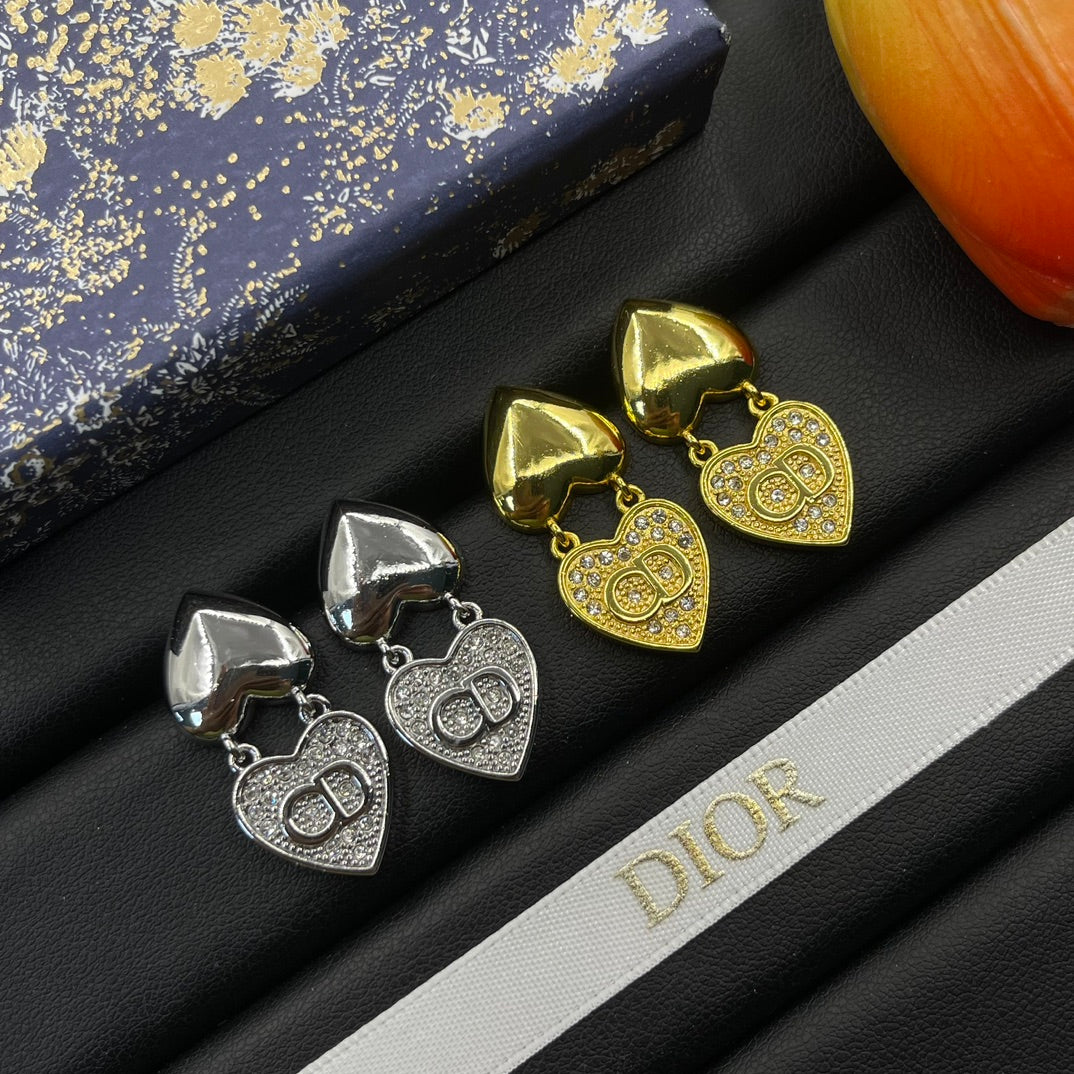 X1Z94D773E Popular Earrings