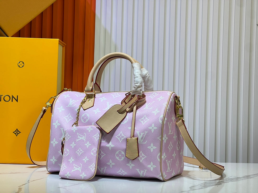 B1X55E16 Popular  leather bag