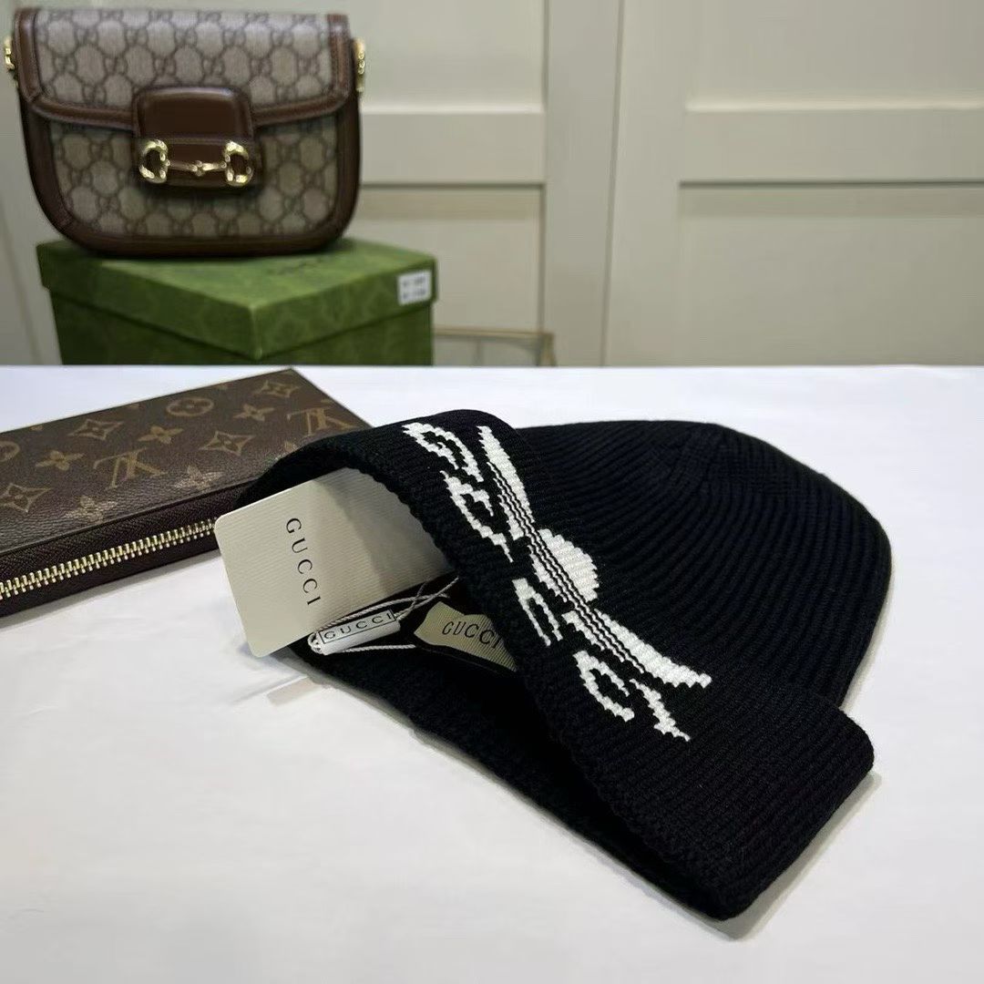 M1R86B41 Popular hats