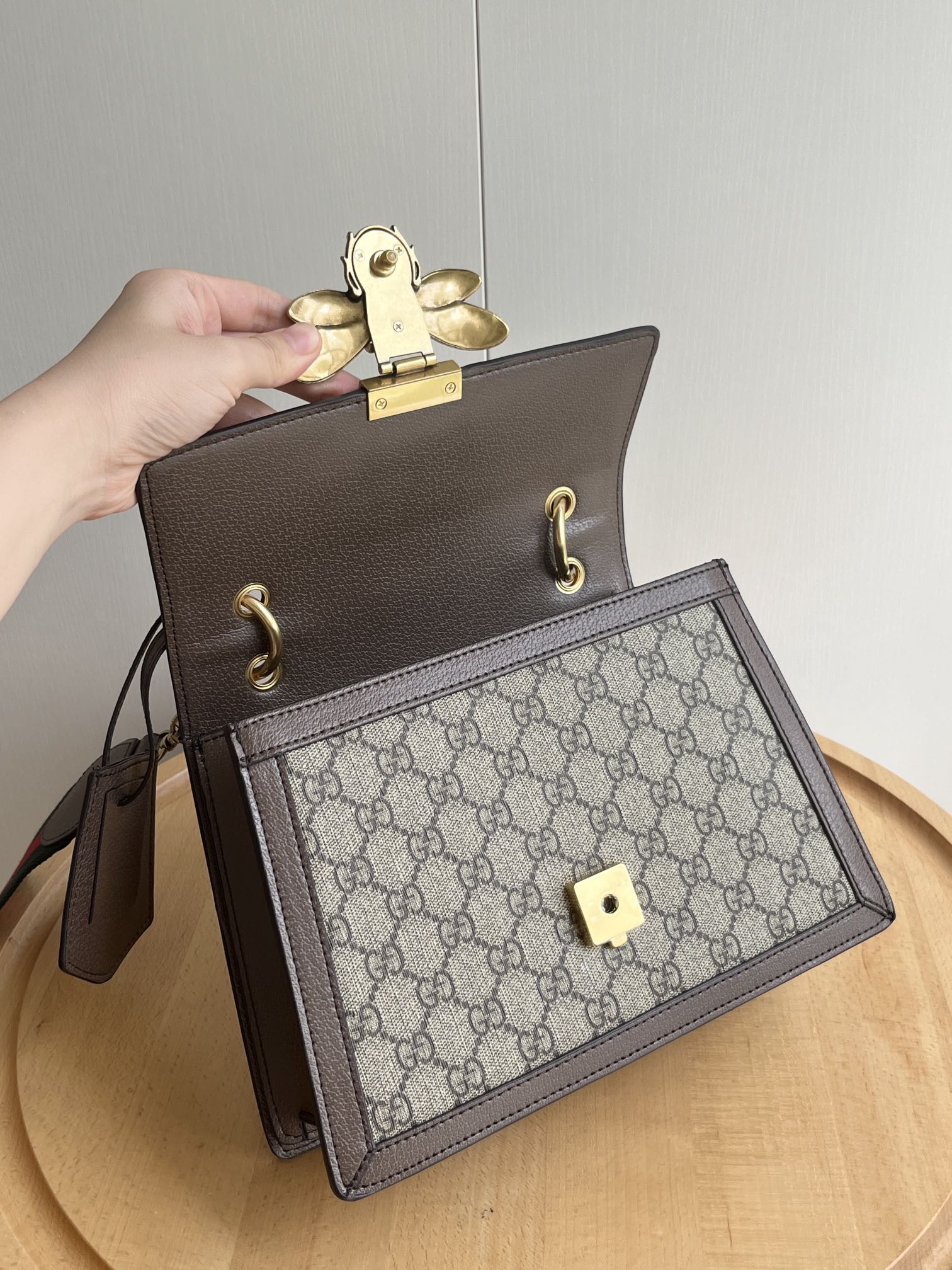 B12X64B468 Popular leather bag
