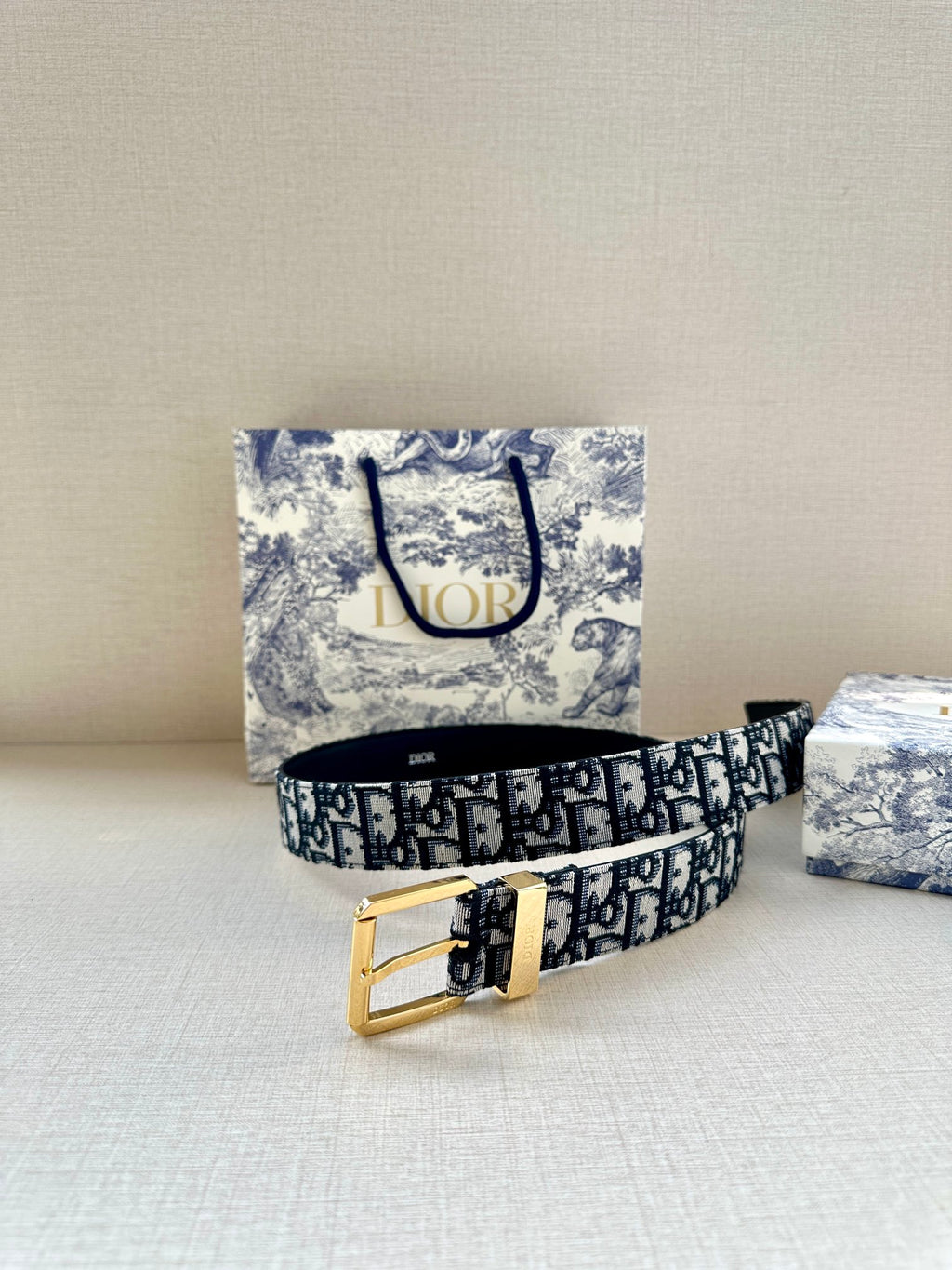 P1Q115D26 Popular High quality belt With full package