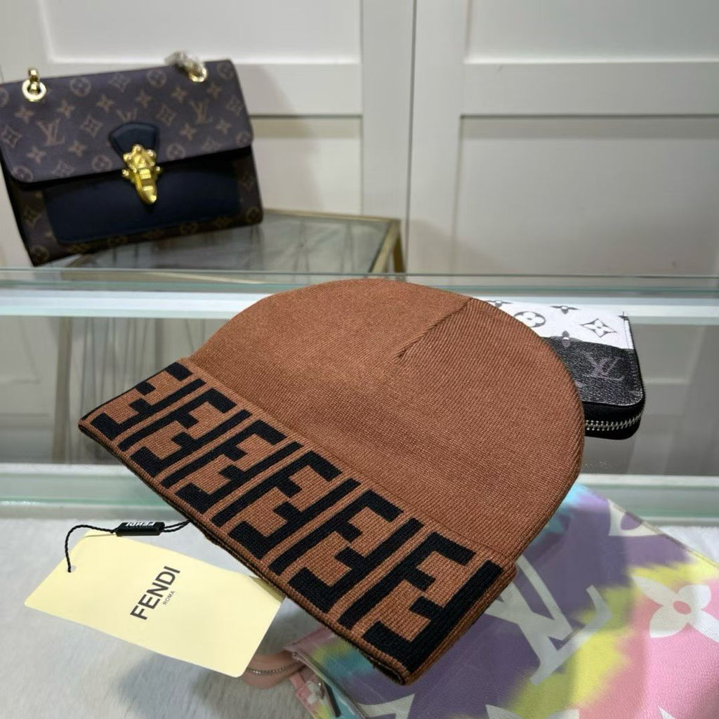 M1R86F32 Popular hats